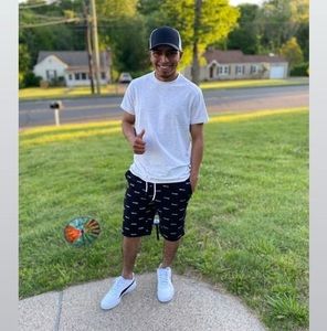 Meet your Posher, Jonathan